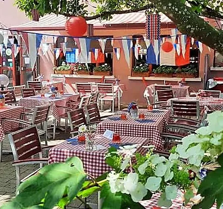Restaurant Aux Sapins Hotel 2*